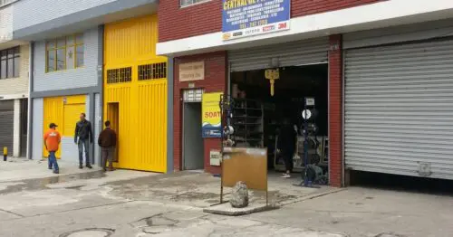 CENTRAL DE PINTURAS CALLE 9 32A CON 68 CENTRAL DE PINTURAS CALLE 9 32A CON 68